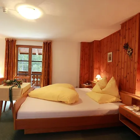 Steinerhof Hotel Braies (Prags)